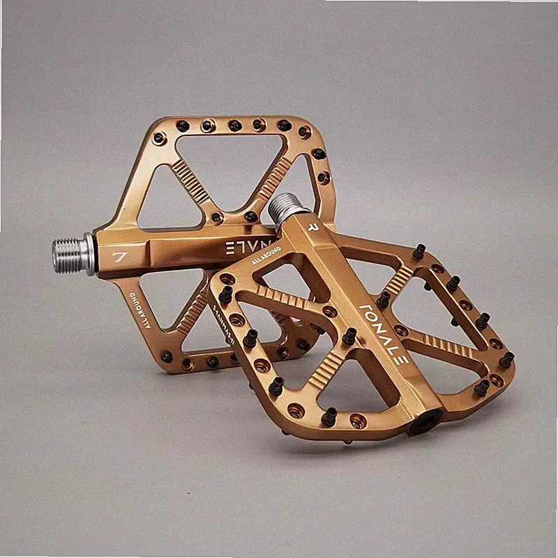 CNC Aluminum MTB Bike Pedals Brown 3 Bearings Flat Pedals Road Mountain Bicycle